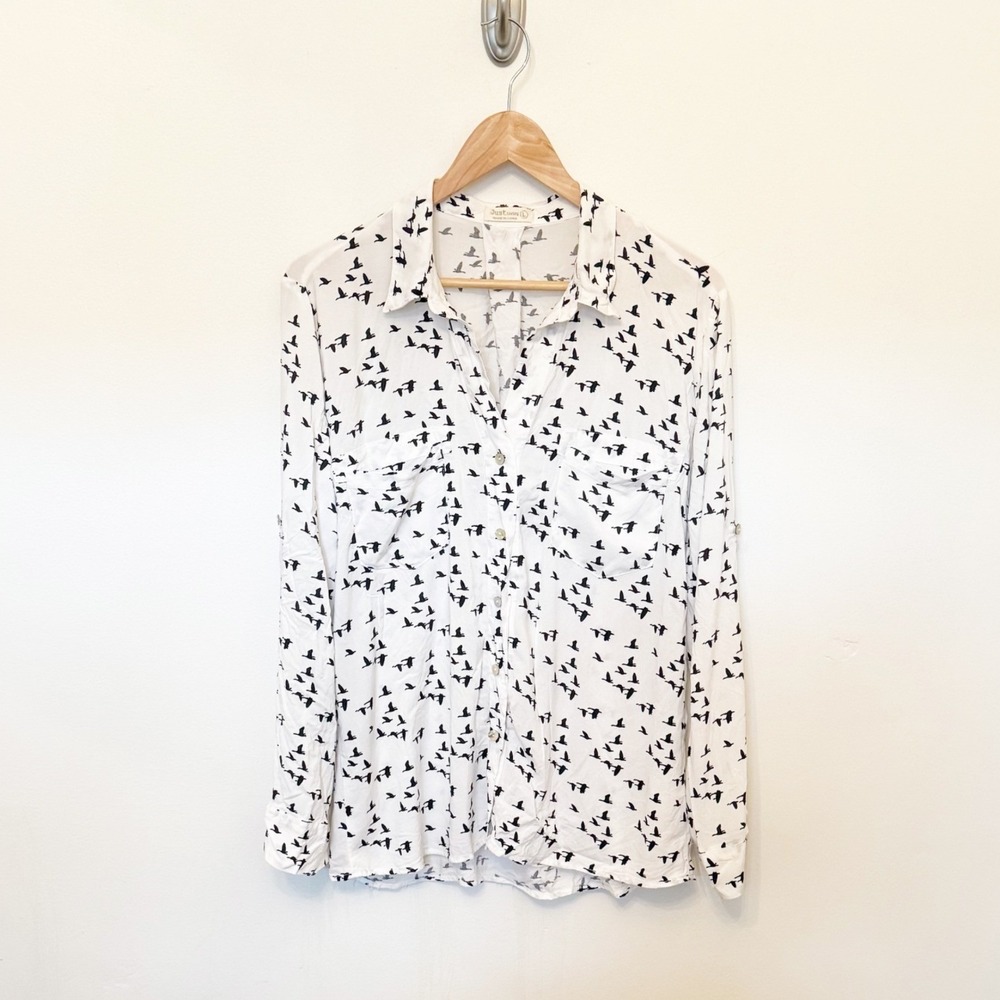 Just Living Button Down Shirt Womens L White Excellent Bird Print Roll Tab Rayon